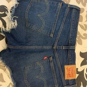 Levi’s 501 shorts